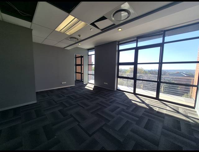 222M² OFFICE TO LET IN SANDTON CENTRAL